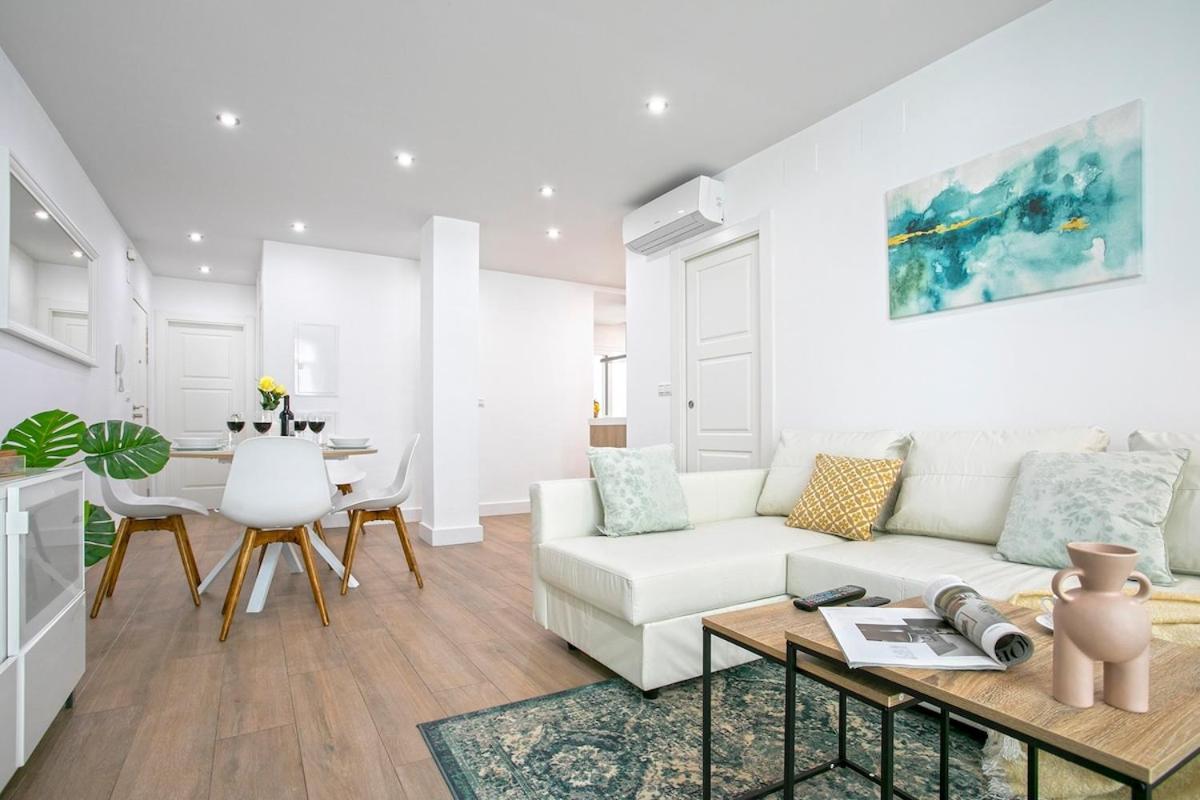-MalagaSunApts-CityCentre Private Patio Extérieur photo